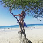 Lauren Fellows - @lfellows90 - Instagram