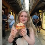Lauren Fellows - Facebook
