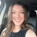 Lauren Helm - @lauren.taylor.00 - Instagram