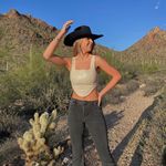 @lauren.holsted - Instagram