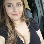 Lauren Holst - @laurrenmm - Instagram