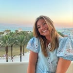 L. Willis - @laurenledetart - Instagram