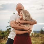 Lauren Lipscomb - @llipscomb1220 - Instagram