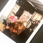 Lauren Needham - @lauren2206 - Instagram
