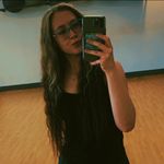 Lauren Needham - @laurrenndhm - Instagram