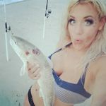 Lauren Needham - @skipperbarbiefishing - Instagram
