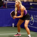 Lauren Vien - @lauren.pickleball - Instagram