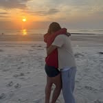Lauren Reddick - @laurenelyse04 - Instagram