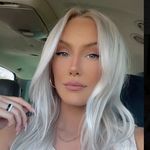Lauren - @laurenrhoades54 - Instagram