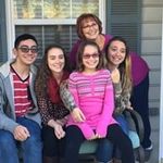 Lauren Rhoades - @singerrhoades - Instagram