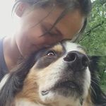 Lauren Rhoades - @friendsnotfoodok - Instagram