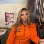 lau - @_laurenrobins - Instagram