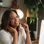 Lauren Stover, LMSW - @therapisttalking - Instagram