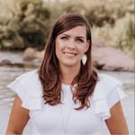 Lauren Strait - @lstraitsellsrealestate - Instagram