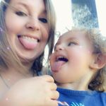 Lauren Toth - @lauren.toth.75 - Instagram