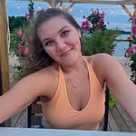 Lauren Ullrich - @lauren_ullrich13 - Instagram