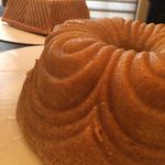 Lauren Whitledge - @bundt_o_matic - Instagram