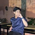 Laurence John - @_lauv.u - Instagram