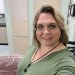 Laurie Barrett - @laurie.barrett.84 - Instagram