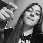 V 💘 - @la.uribarry_ - Instagram