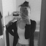 Lauri Becker - @xlaurabeckerxx - Instagram
