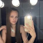 Lauri Becker 🎉 - @lauriisworld - Instagram