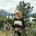 Laurie Blake - @laurie_blake - Instagram