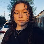 𝘓𝘢𝘶𝘳𝘪 - @laurielli_britto - Instagram