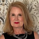 Laurie Collins - @laurie.collins.3152 - Instagram