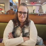 Laurie Combs - @lauriecombs2022 - Instagram
