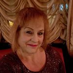 Laurie Crowley - @laurie.crowley.33 - Instagram