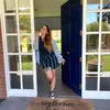 Laura Flores - @lauriflores - TikTok