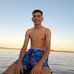 Lauri Flores - Facebook