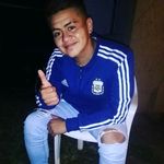 Lauri Gomez - @lauri2999 - Instagram