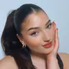 lauri🦋✨ - @laurigomez - TikTok