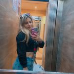 𝕃𝕒𝕦𝕣𝕚 ℍ𝕖𝕣𝕟𝕒𝕟𝕕𝕖𝕫 - @laauurii17 - Instagram