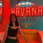 Lauri Hernandez - @laurahernandez1343 - Instagram