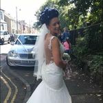 Laurie Lewis - @laurie.lewis83 - Instagram