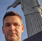 Lauri Schneider - Facebook