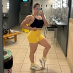 Laura Beasley - @lauralifts.fit - Instagram