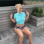 Laura Coates - @laura939574 - Instagram