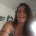 Laurie Dewitt - @lauriedewitt9 - Instagram