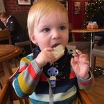 Laurie Edmonds - @wedgymcwedge86 - Instagram