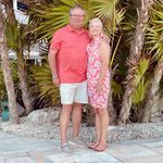 Laurie Farris-Hoelscher - @lauriefarrishoelscher - Instagram