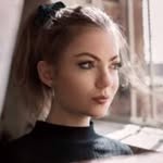 Laurie Fields - @lauriefields100 - Instagram