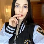 Laurie Grayson - @prettylauriegray1 - Instagram