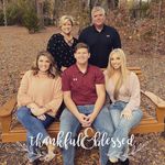 Laurie McLeroy Griffith - @lauriegriffith70 - Instagram