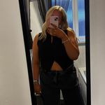 𝓛𝓪𝓾𝓻𝓲𝓮 𝓱𝓪𝓶𝓶𝓮𝓻𝓫𝓮𝓻𝓰 - @lauriehammerberg - Instagram