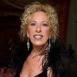 Laurie Handlers - @lauriehandlers - Instagram