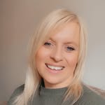 Laura Hatch - @laura.hatch.982 - Instagram